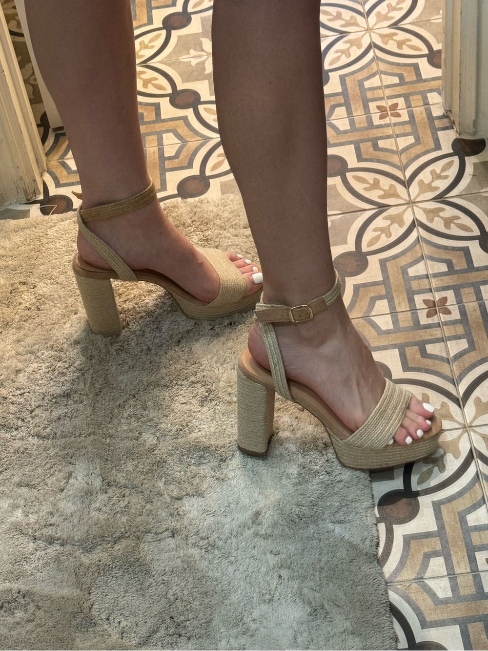 VICI Oasis Society Woven Platform Block Heel Sandals in Natural